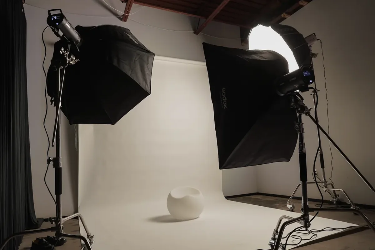 Final Lap photography studio white cyclorama with professional softbox lighting in Columbus, Ohio